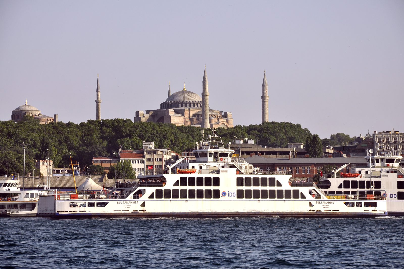 Türkiye Yabancı Turistler İçin Güvenli mi? 2026 Rehberi