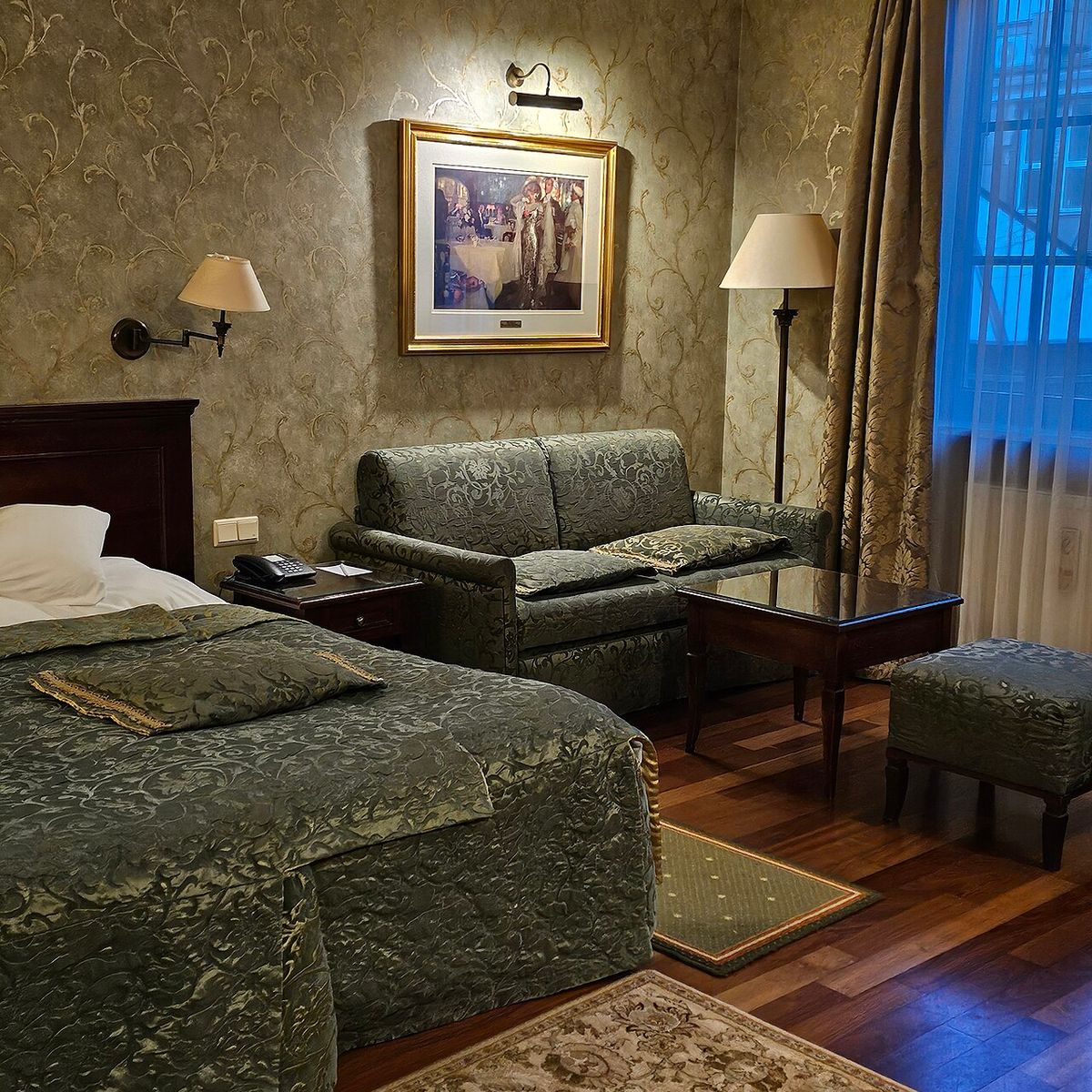 Airbnb mi Otel mi? Yurt Dışında Hangisi Daha Mantıklı?