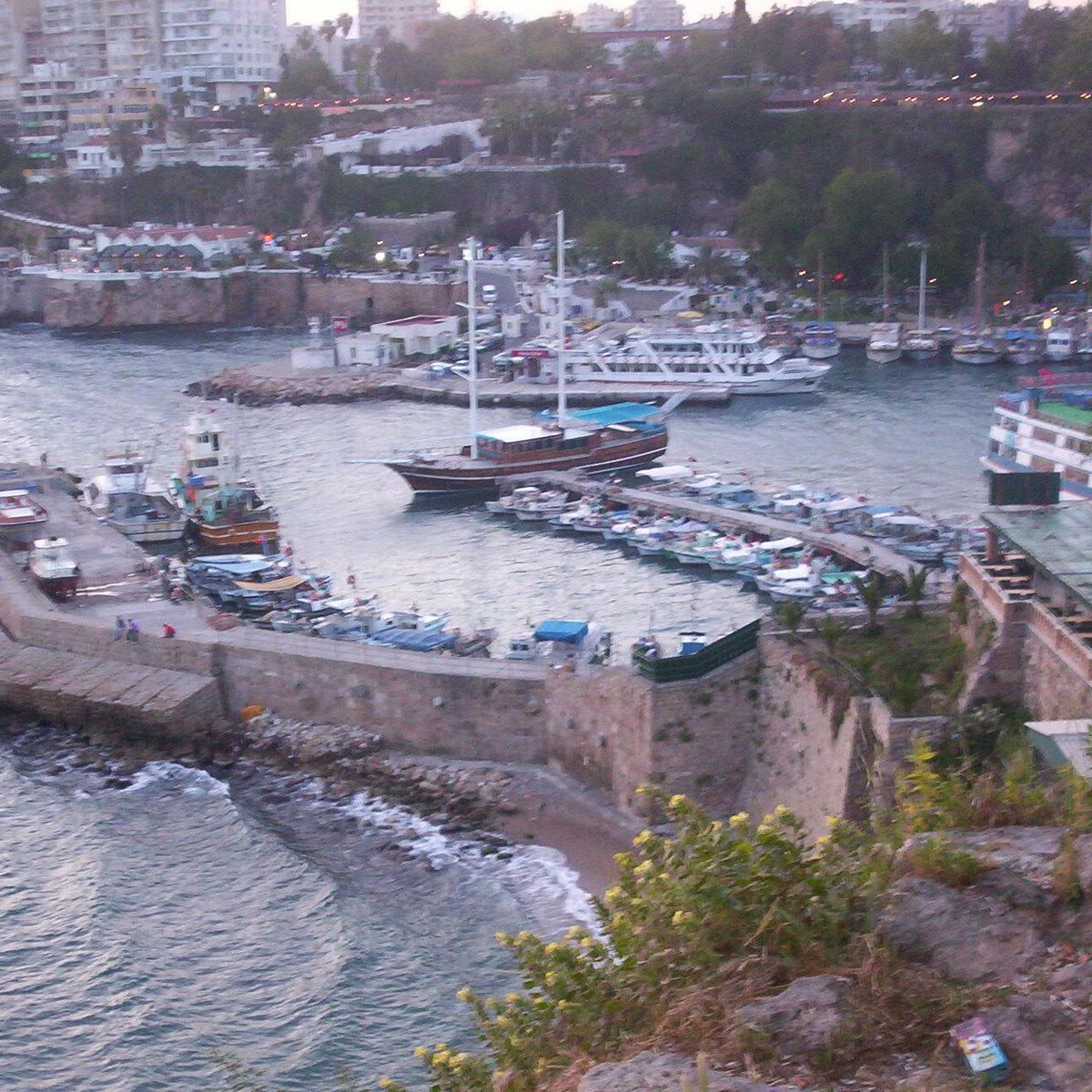Akdeniz’in En Güzel Plajları: Kaş, Fethiye, Antalya ve Mersi