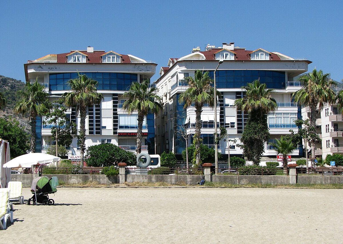 Alanya’nın En Güzel Plajları: Kleopatra, Damlataş ve İncekum