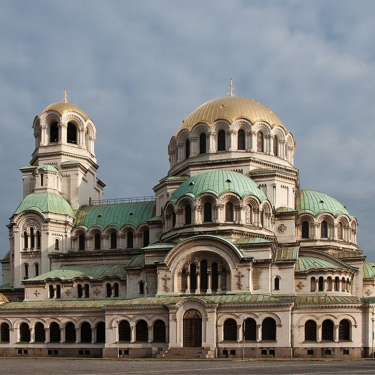 Atatürk'ün Sofya'daki Aşkı: Dimitrina Kovaçeva'nın Mezarı Ne