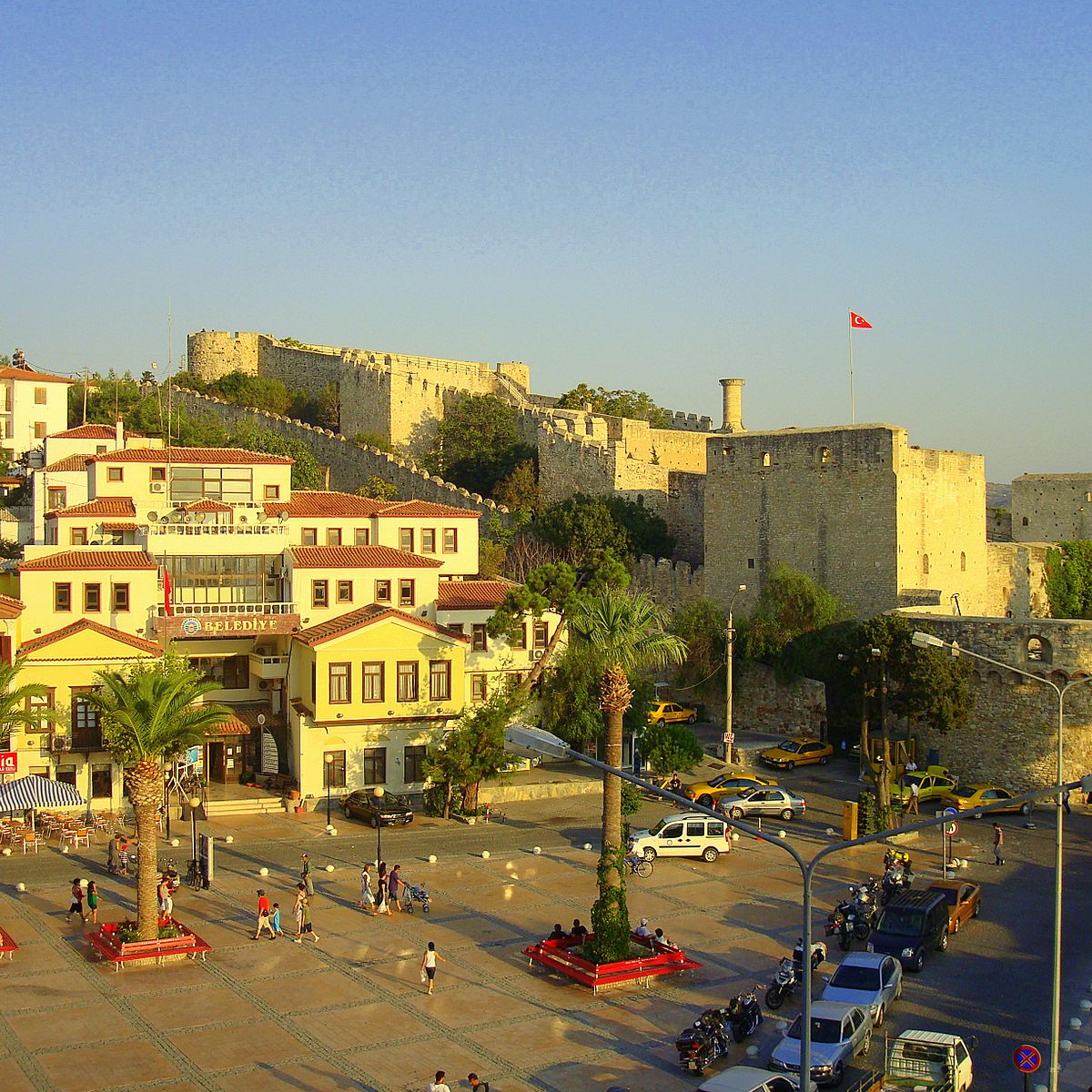 Çeşme’nin En Güzel Plajları: Ilıca, Altınkum ve Delikli Koy