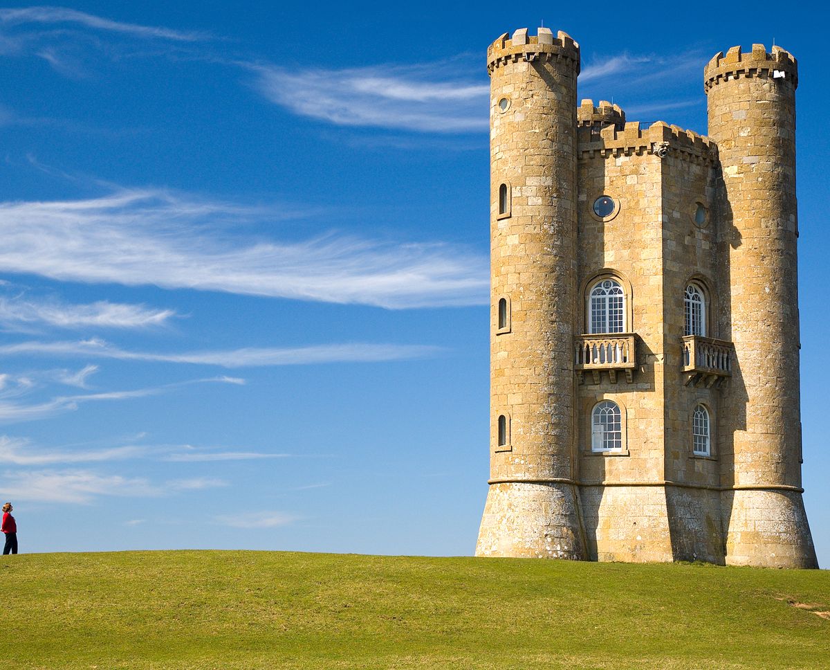 Cotswolds’un Zirvesinde: Tarih ve Doğanın Buluştuğu Broadway