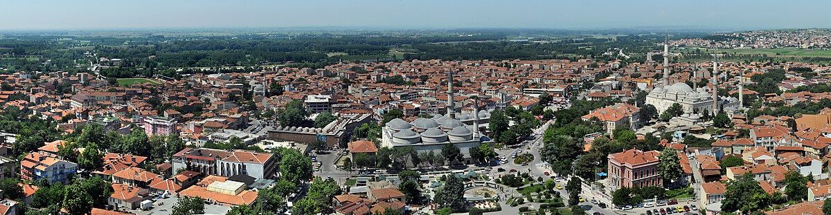 Edirne'de Dışarıdan Sıradan Bir Tepe, Altında Unutulmuş Bir 