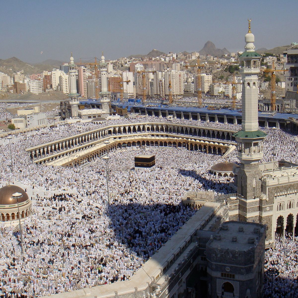 1979 Kâbe Baskını: Mescid-i Haram'ın İşgal Edildiği İki Haft