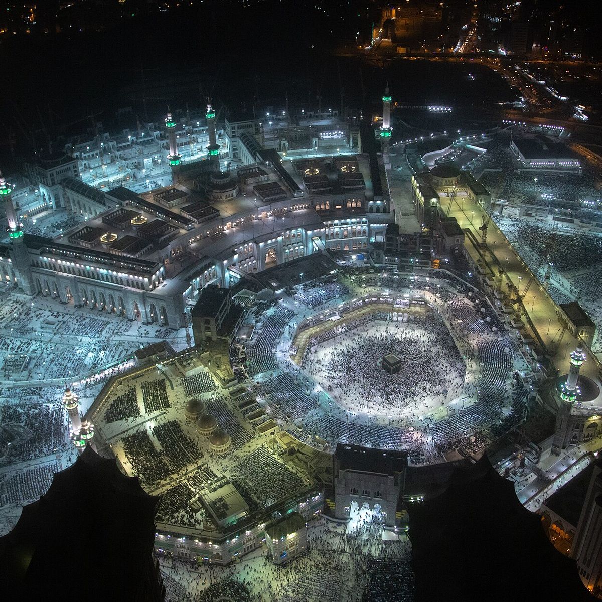 1979 Kâbe Baskını: Mescid-i Haram'ın İşgal Edildiği İki Haft
