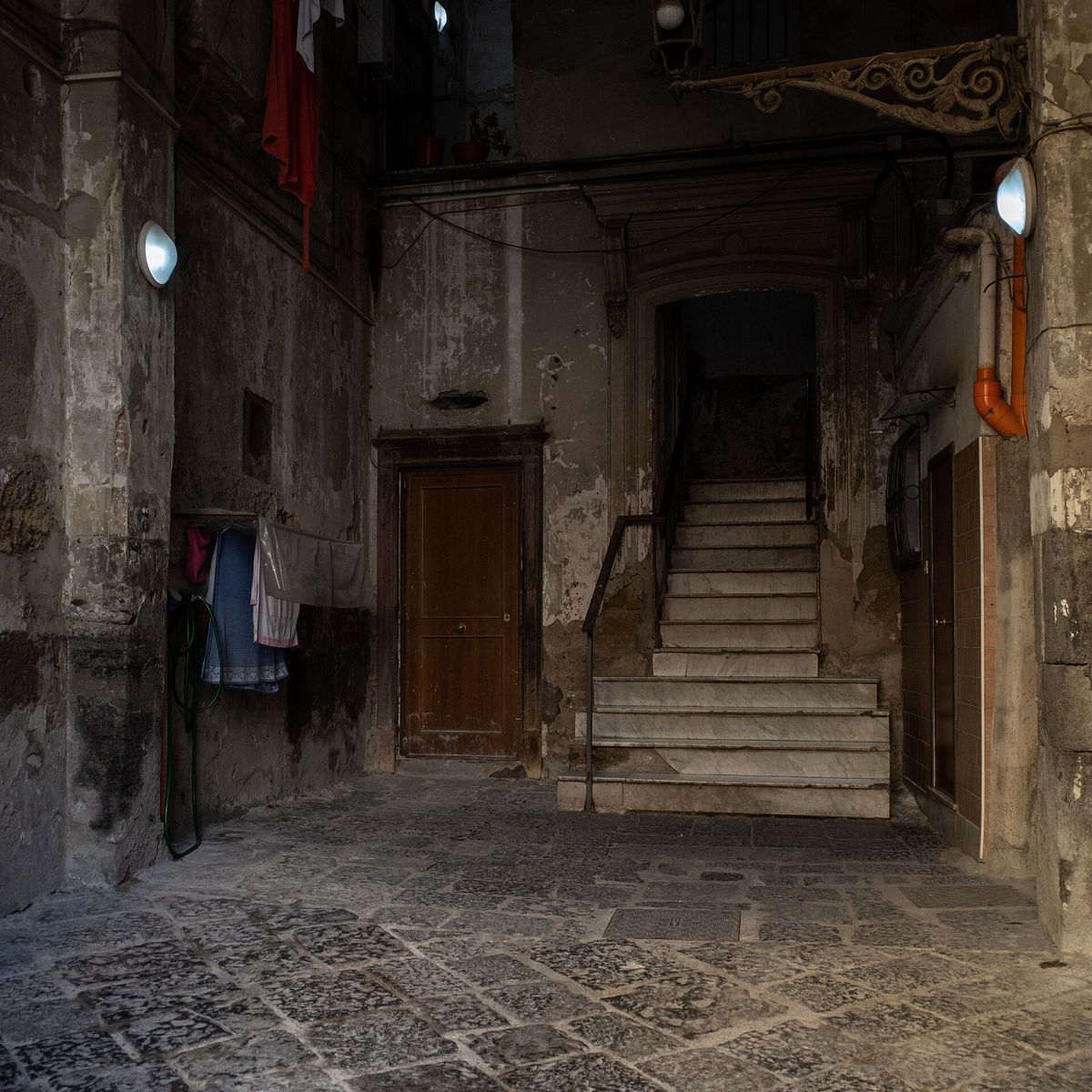 Napoli Sokaklarında 40 Bin Polonya Plakalı Araba: Sigorta Dü