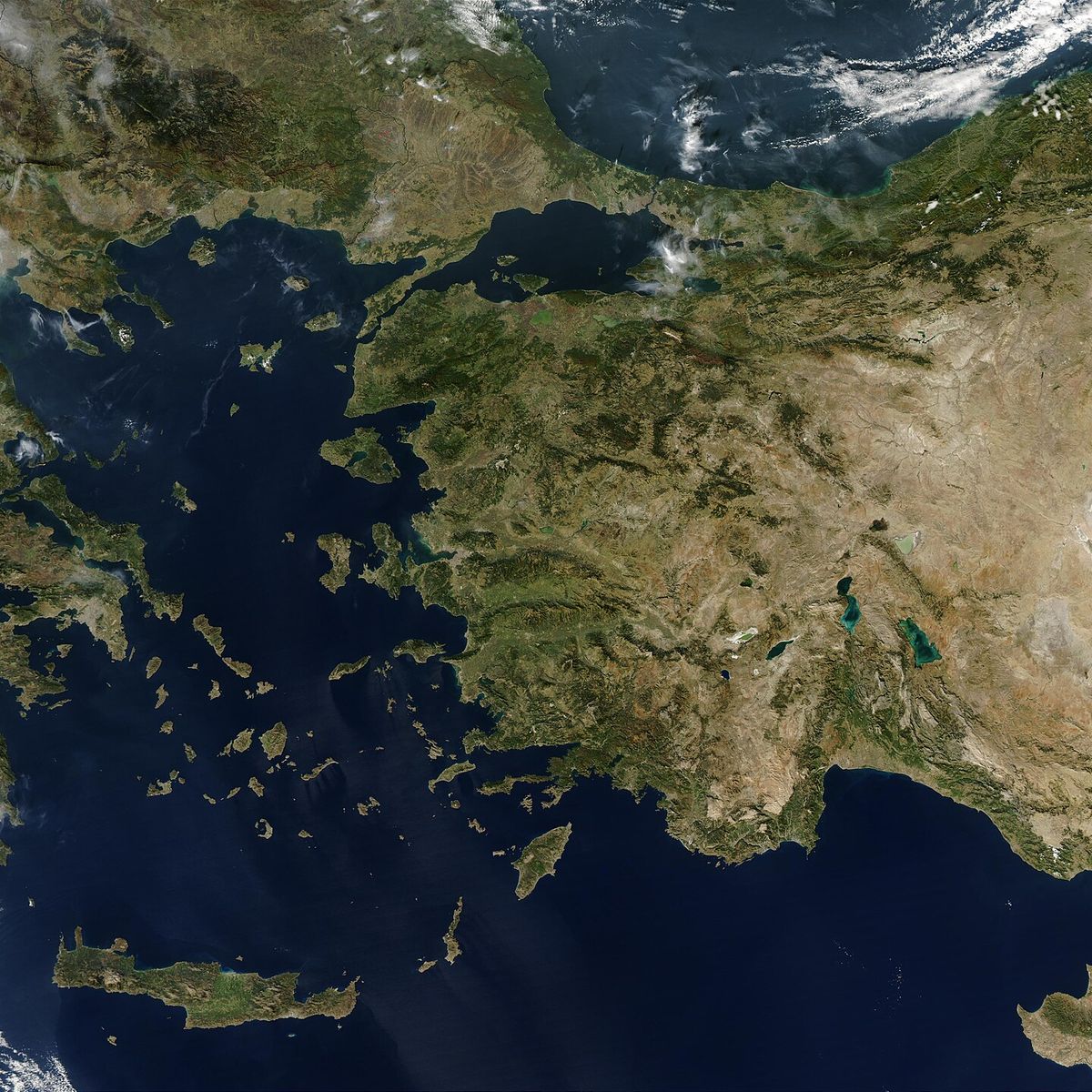 Türkiye’den Feribotla Yunan Adalarına Kaçış: Adalar ve Yakla