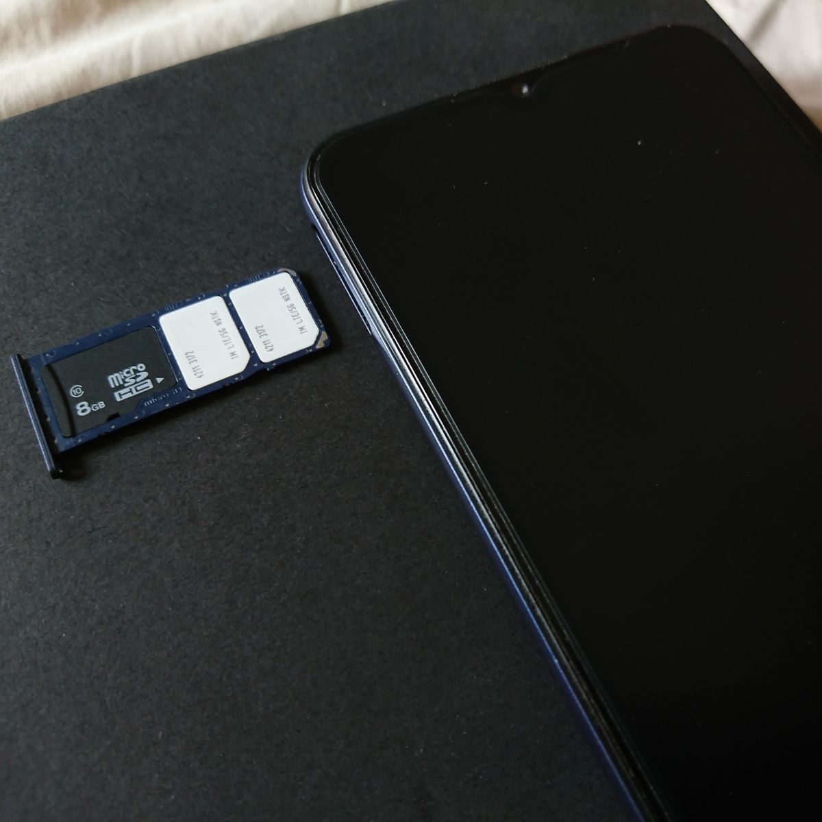 Yurt Dışında Telefon İnterneti Nasıl Kullanılır? eSIM, SIM v