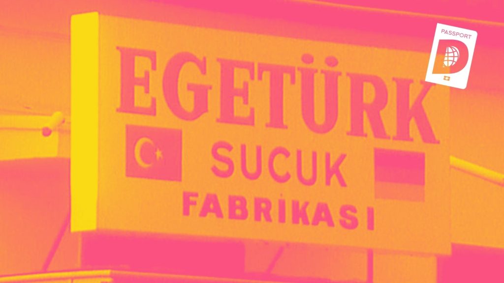 Ege Türk’tür İsminden Yola Çıkarak Oluşturulmuş: Avrupa’daki En Büyük Türk Ürünleri Üretim Fabrikası: EGETÜRK