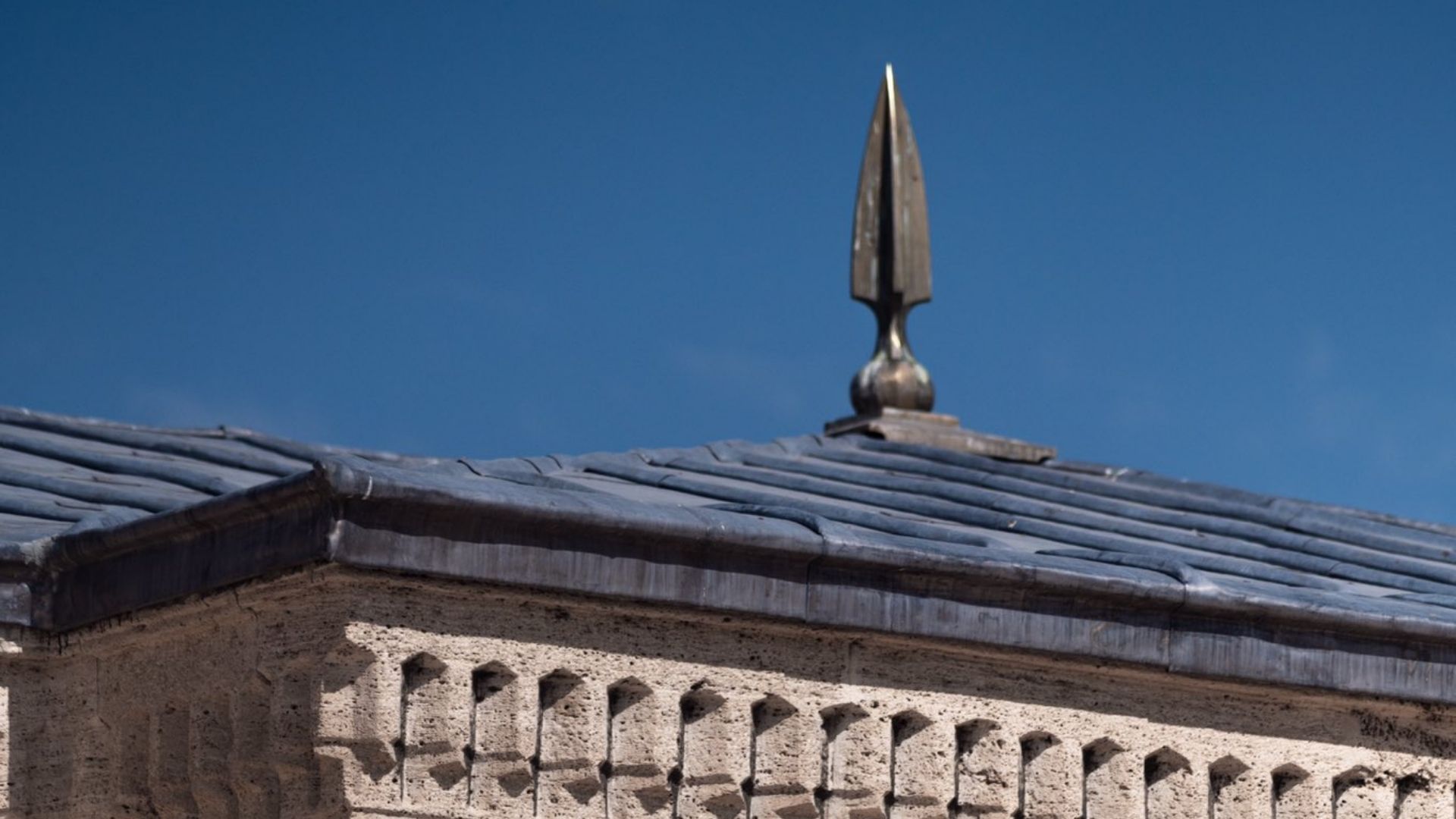 Anitkabirin Catisindaki Tug Son Otag i Humayunun Sembolik Mirasi